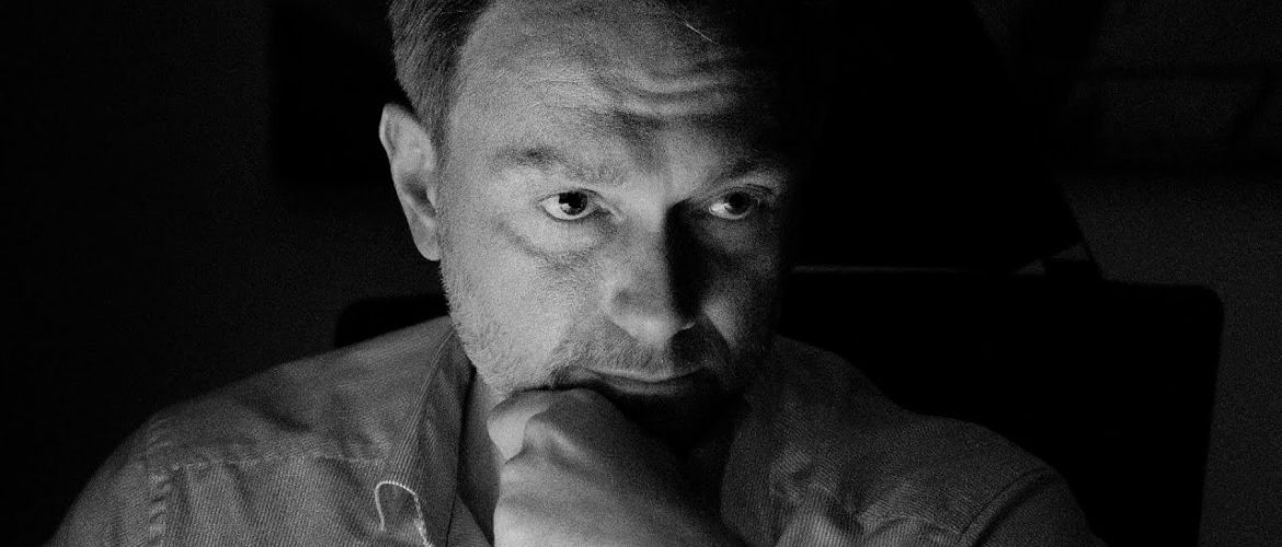 Filmkritik Wahlwerbespots (5) FDP: „Das Selbstgespräch stellt die Eitelkeit Lindners heraus“