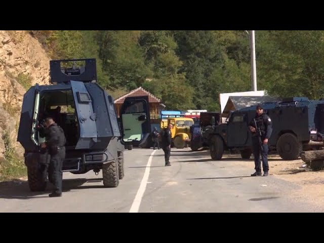 Handgranaten auf Zulassungsstelle: Nummernschild-Streit eskaliert