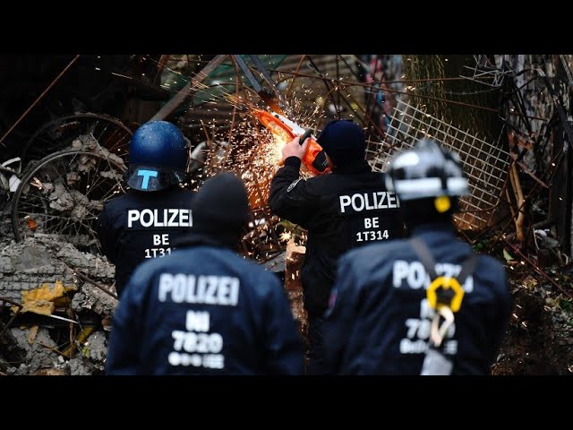 „Köpi“-Räumung in Berlin: 76 Festnahmen und 46 verletzte Einsatzkräfte