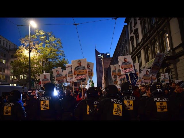 Polizei stoppt „Querdenker“-Demonstrationen in Leipzig