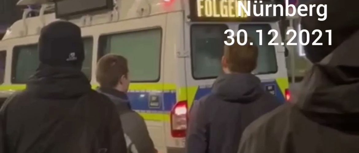 Freundliche Polizei in Nürnberg außerdem Spaziergänge in Ulm, Remscheid, Dresden und Marne ❤️