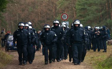 „Großfamilien“: Neun Stunden Schlägerei und Verfolgungsjagd in Düsseldorf