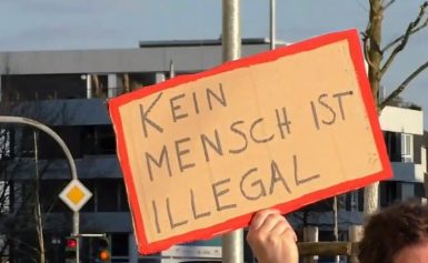 Sprung aus dem Fenster: Eskalation im Streit um die Abschiebung einer türkischen Familie