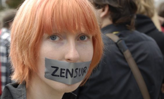Schwarz-roter Frontalangriff auf Demokratie und Meinungsfreiheit