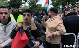 Asylpolitik: Diese Reportage behauptet Ungeheuerliches