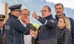 Wie PRO ASYL und ein grüner Verwaltungsrichter drei Somalier nach Deutschland holen