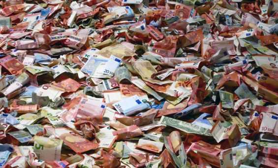 Wie Migranten die deutsche Rentenkasse plündern