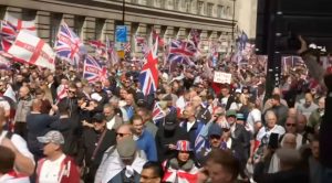 Großdemo gegen Migration in London