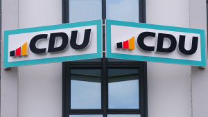CDU zerfällt: Aus zwei Flügeln werden zwei Parteien