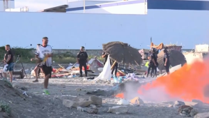 Wut in Ceuta: Anwohner blockieren Zufahrt des Roten Kreuzes zu Migranten